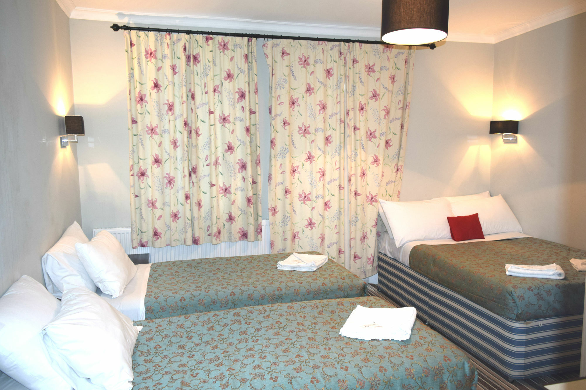 Plaza Hotel London Eksteriør bilde